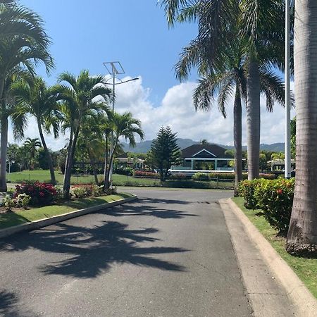Nature'S Choice Home Richmond Palms, Jamaica ภายนอก รูปภาพ