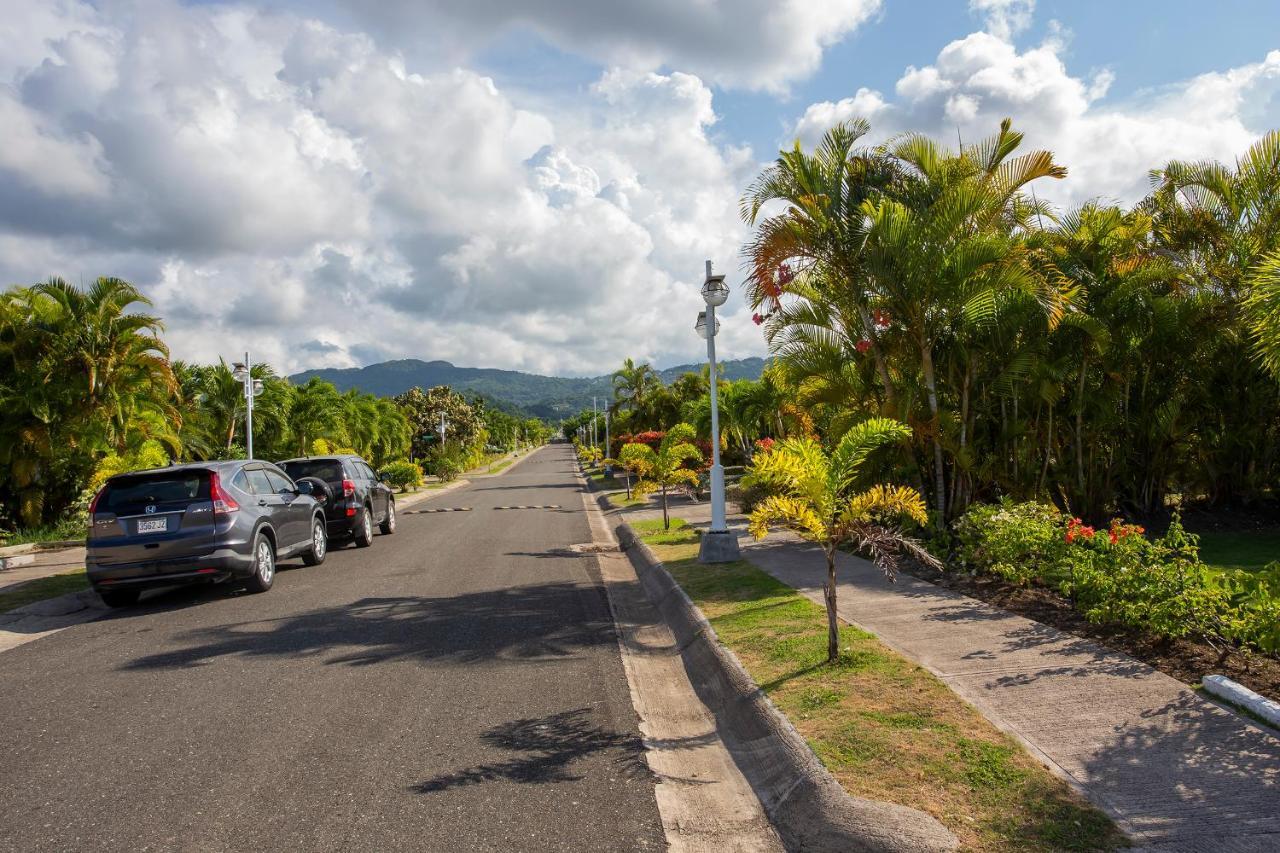 Nature'S Choice Home Richmond Palms, Jamaica ภายนอก รูปภาพ