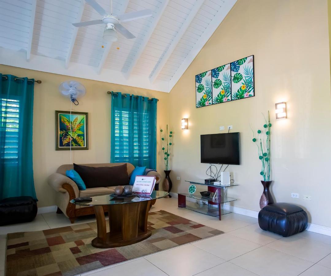 Nature'S Choice Home Richmond Palms, Jamaica ภายนอก รูปภาพ